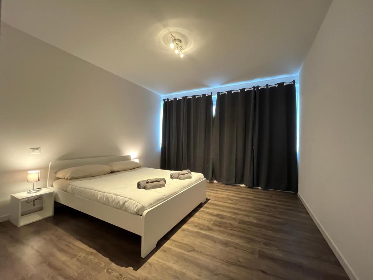 Modern Apartment - Centro パドヴァ エクステリア 写真